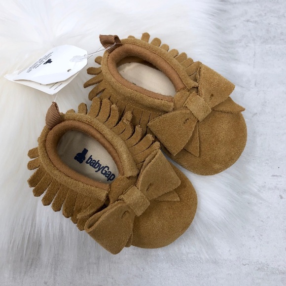 baby gap moccasins